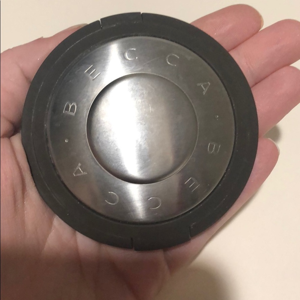 ✨✨BECCA CHAMPAGNE POP🍾🥂